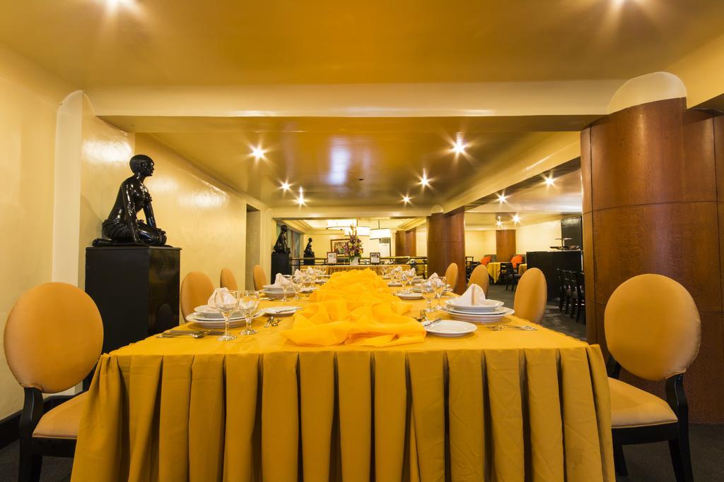 Miramar Hotel Манила Экстерьер фото